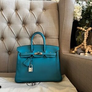 ❌SOLD❌Birkin 25 Bleu Paon Swift leather with PHW Stamp R Square (2014)